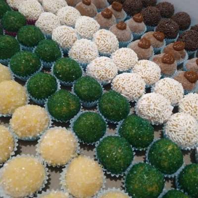 Confeccionados com chocolate nobre