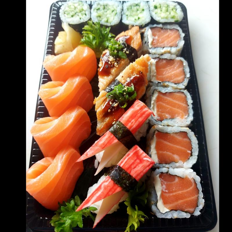 combo sushi + sashimi 17 peças