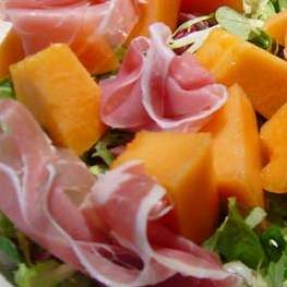 JAMON SERRANO CON MELON