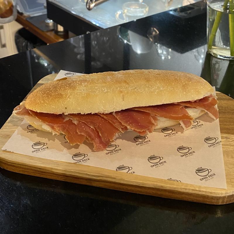 BOCATA ESPAÑOLA