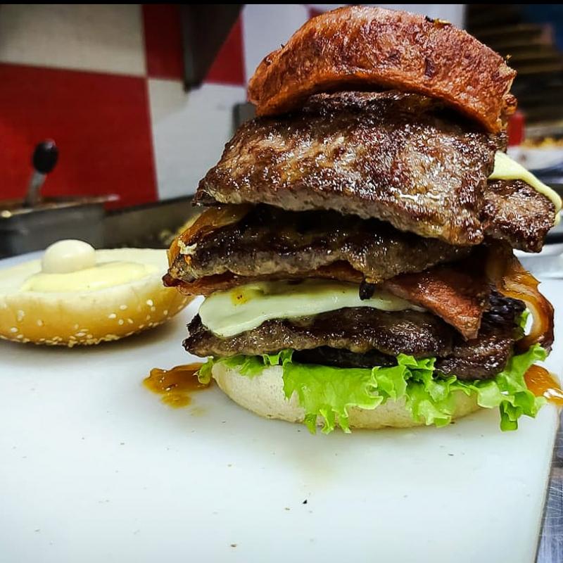 Hamburguesa Alfredinos