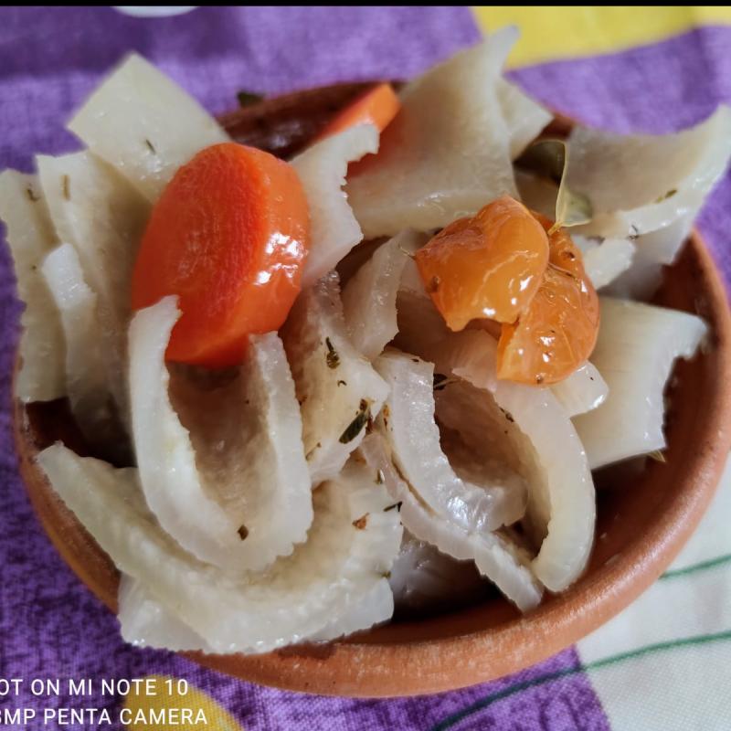 Cueritos en vinagre