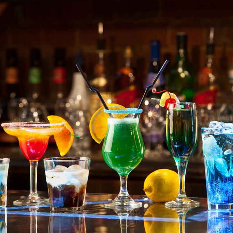 Coctelería  básica litro
