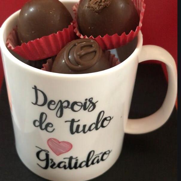 Caneca  com Pão de Mel e  Trufas