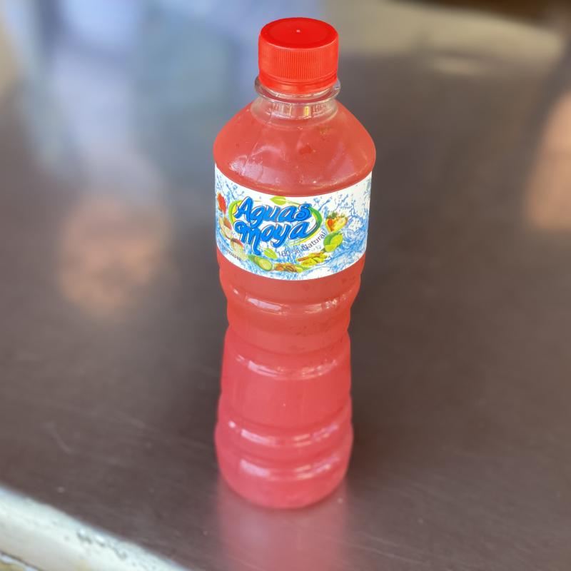 Agua fresca de fresa