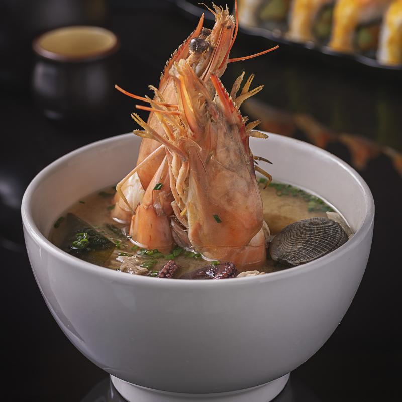 MISO CON MARISCOS