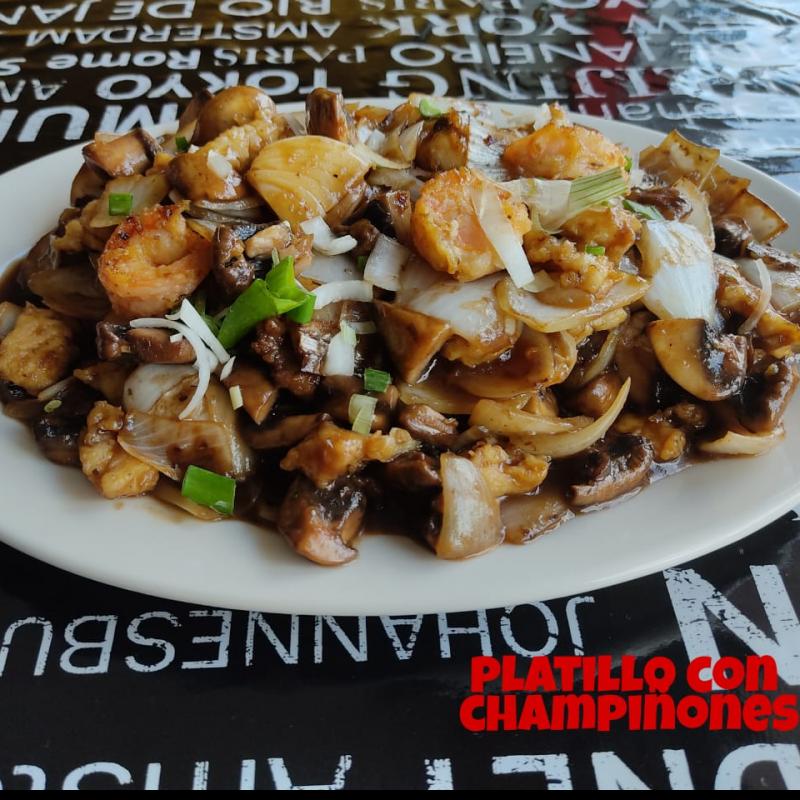 PLATILLO CON CHAMPIÑONES.