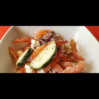 Ensalada Griega media porción
