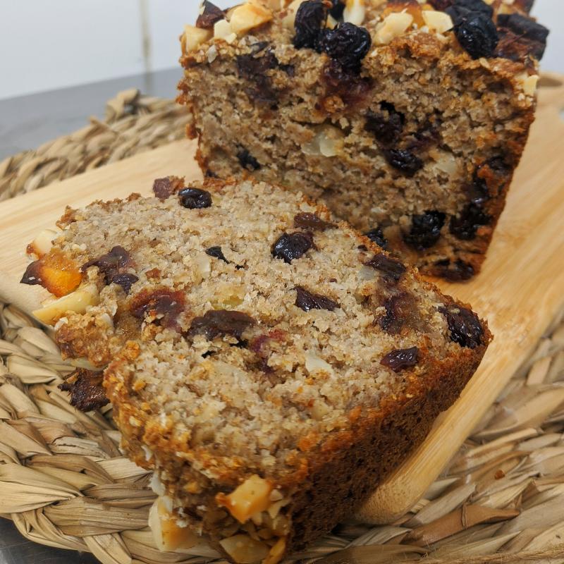 Bolo fitness veg:aveia,banana,frutas secas s/açúcar130g
