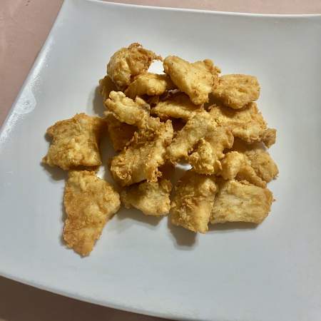 Pescado fritos en trocitos