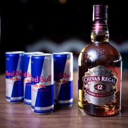 Combo Chivas com RedBull