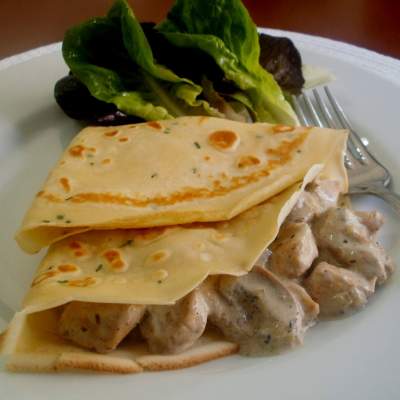 Crepé Pollo con Champiñones