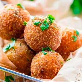 6uds. Croquetas de Queso Ahumado