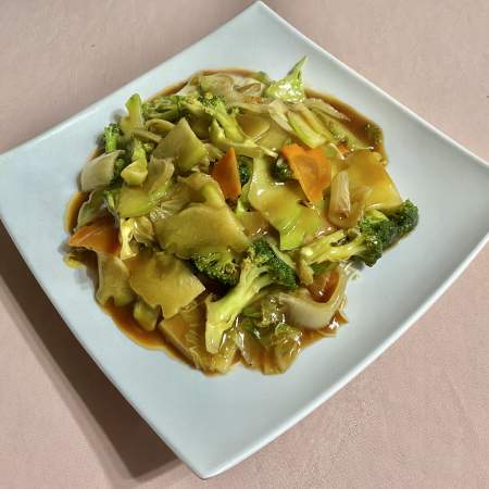 169- Chop Suey Con Vegetales En Salsa China ( entero )