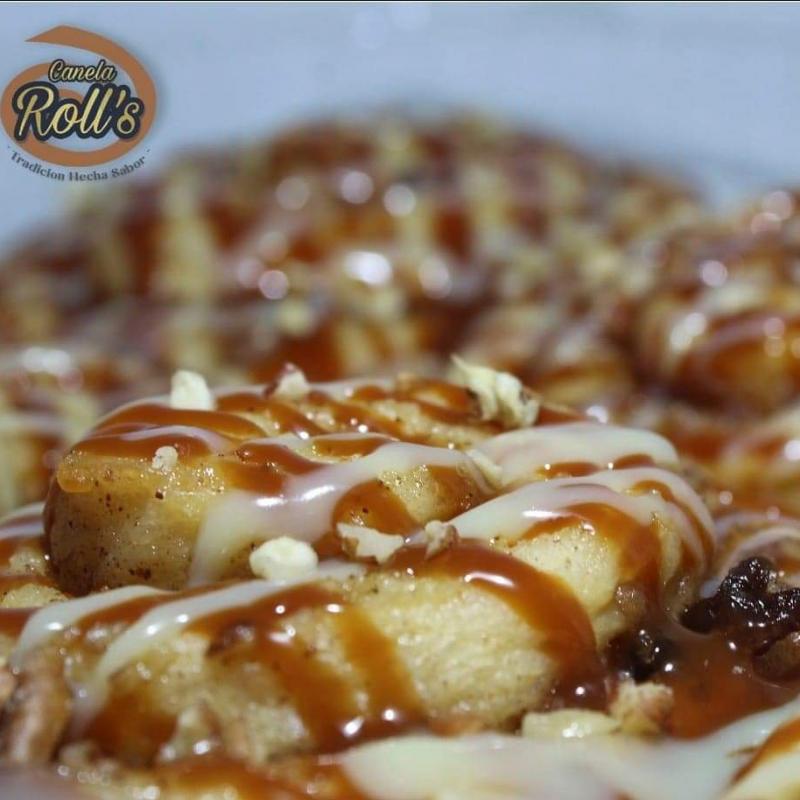 Canela Roll's Cajeta y Chocolate Blanco