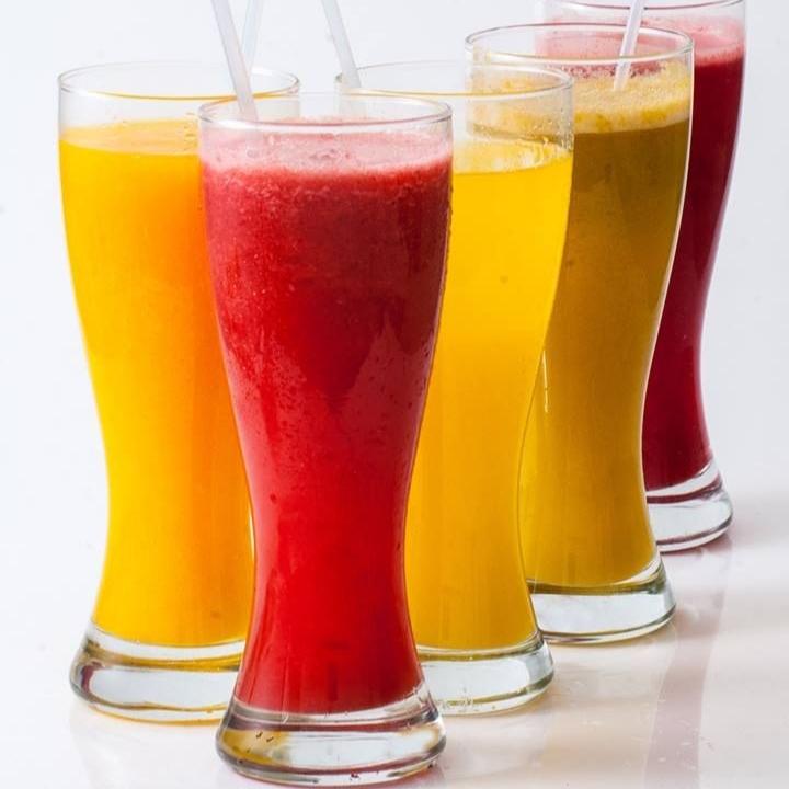 Jugo natural en agua