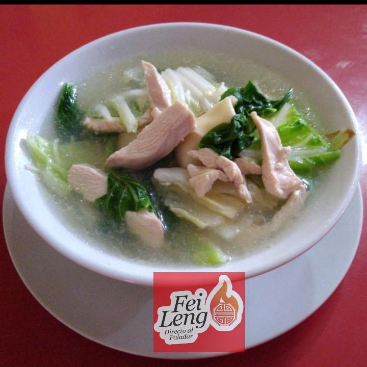 Consomé de Pollo
