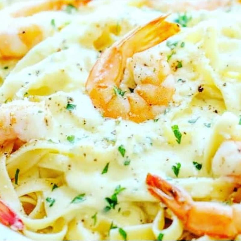 Macarronada de camarão Grande