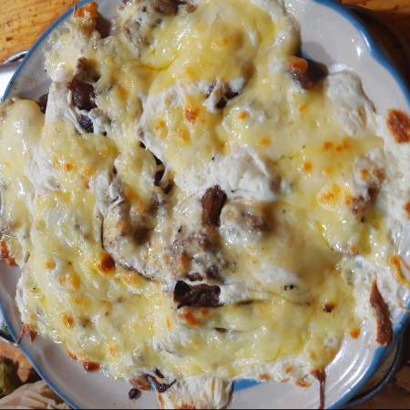 Queso fundido bistec o ala mexicana