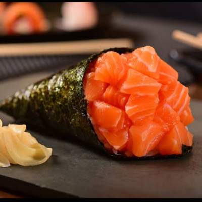 Temaki salmão