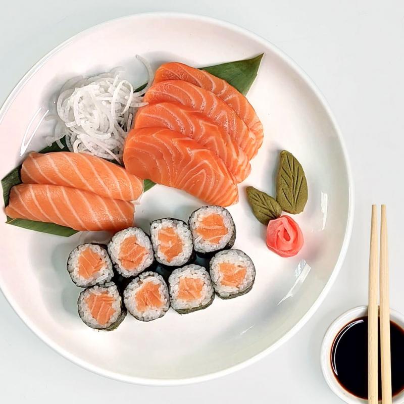 Bento Box Salmón