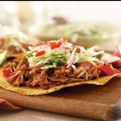 TOSTADA DE TINGA DE RES