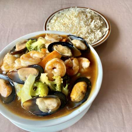 Arroz tostados con mariscos