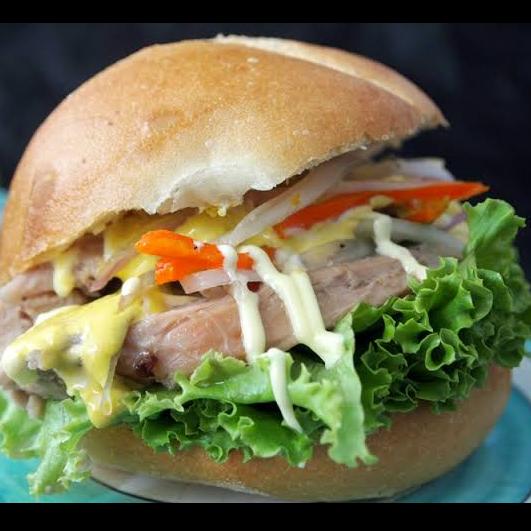 Pan con Pavo