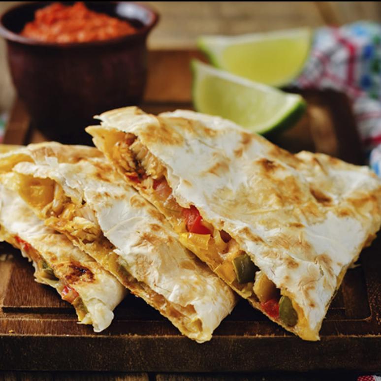 CASAL QUESADILLA DE FRANGO