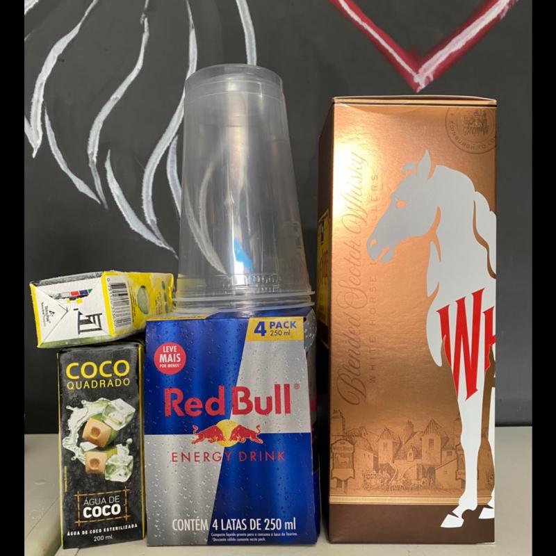 COMBO CAVALO BRANCO COM RED BULL