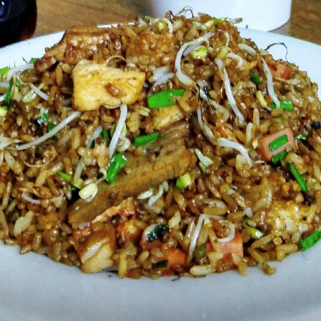 Arroz con pollo y carne personal