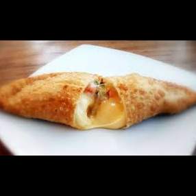 empanada camarón queso