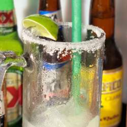 Michelada ( limon and salt )