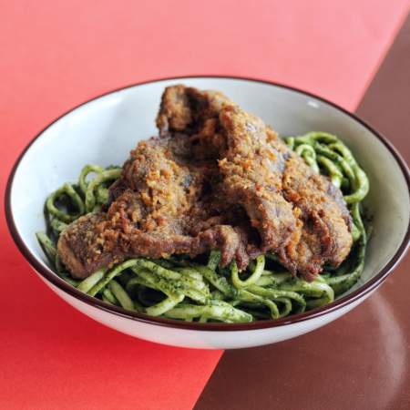 TALLARINES AL PESTO CON APANADO