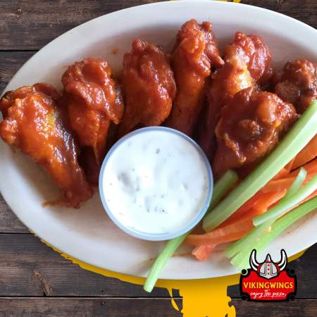 5 PIEZAS DE ALITAS (1 Salsa)