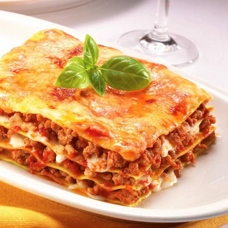 Lasagna de Carne con Pan