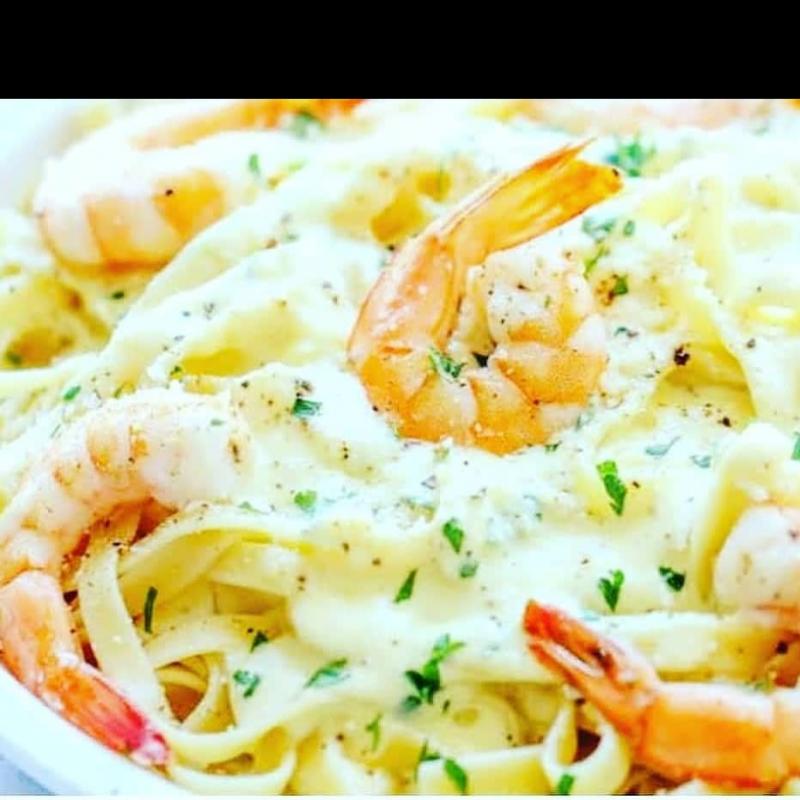 Macarronada de camarão Grande