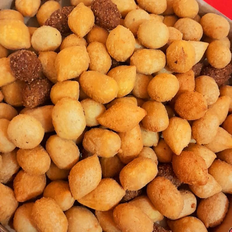 50 SALGADINHOS MISTOS FRITO