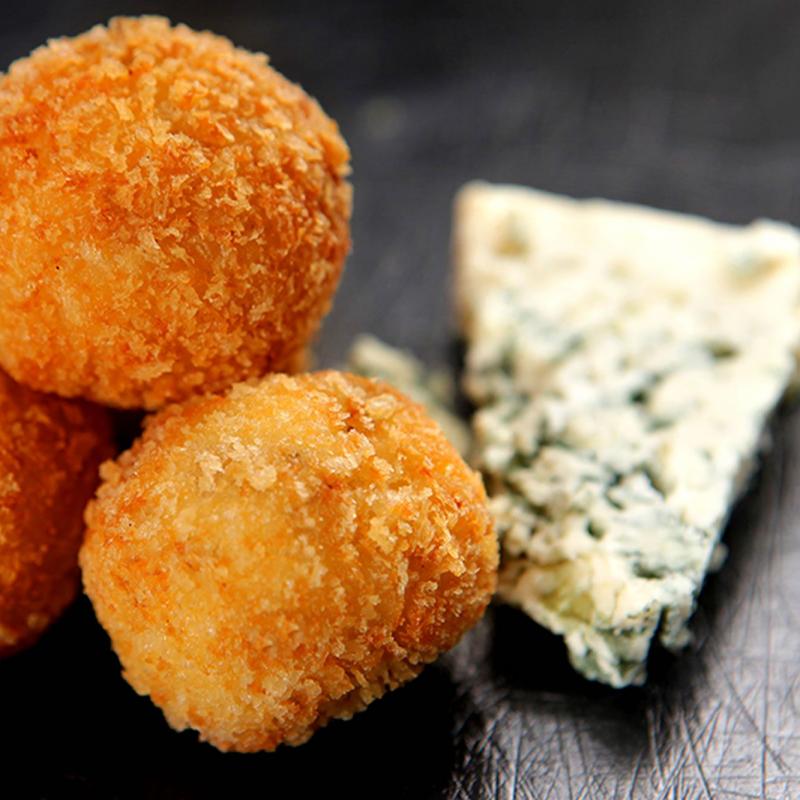 6uds. Croquetas de Queso Azul.