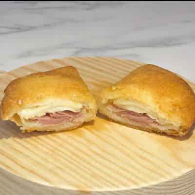 Empanada Jamon & Queso