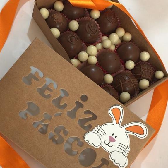 Caixa com Trufas* e Pingos Crocantes