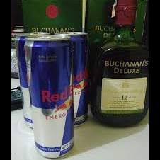 Combo Buchanan's com RedBull