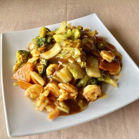 39- Chop Suey Con Camarón En Salsa ( medio)