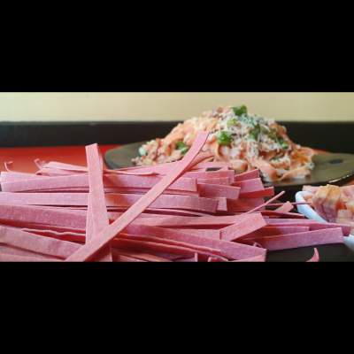 Fettuccine artes. a remolacha 500gr