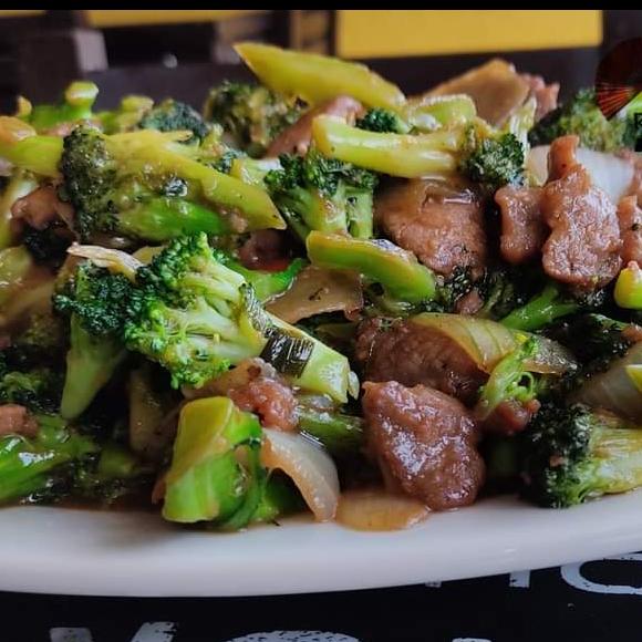 PLATILLO CON BROCOLI