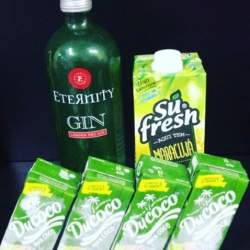 Combo Gin Eternity com Suco