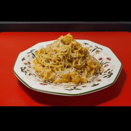 Pasta Carbonara con Salmón