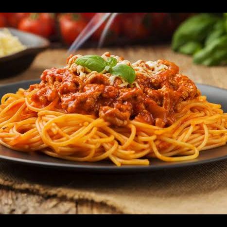 Spaghetti, Penne ou Gnhocci de Batatas