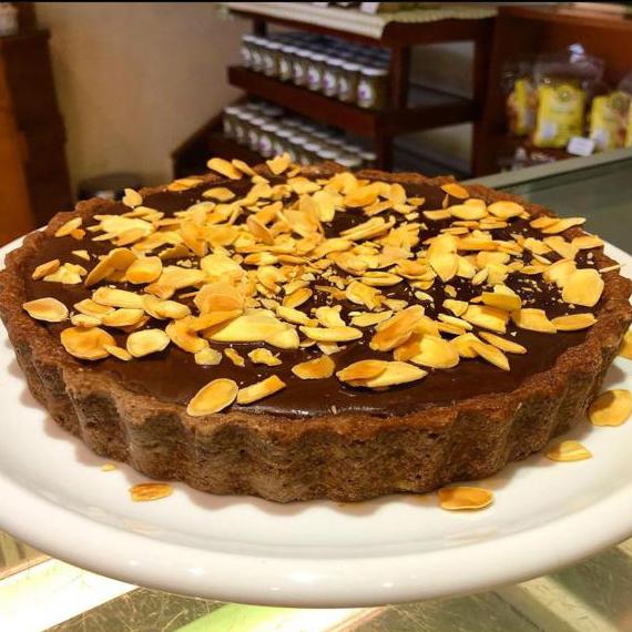Torta de Caramelo Salgado e Chocolate