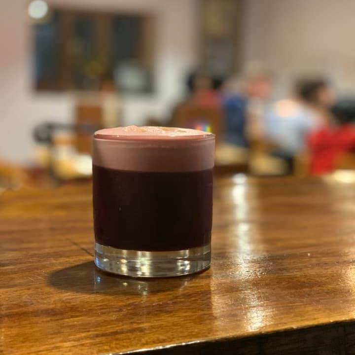 Classic pisco sour / Pisco sour clasico